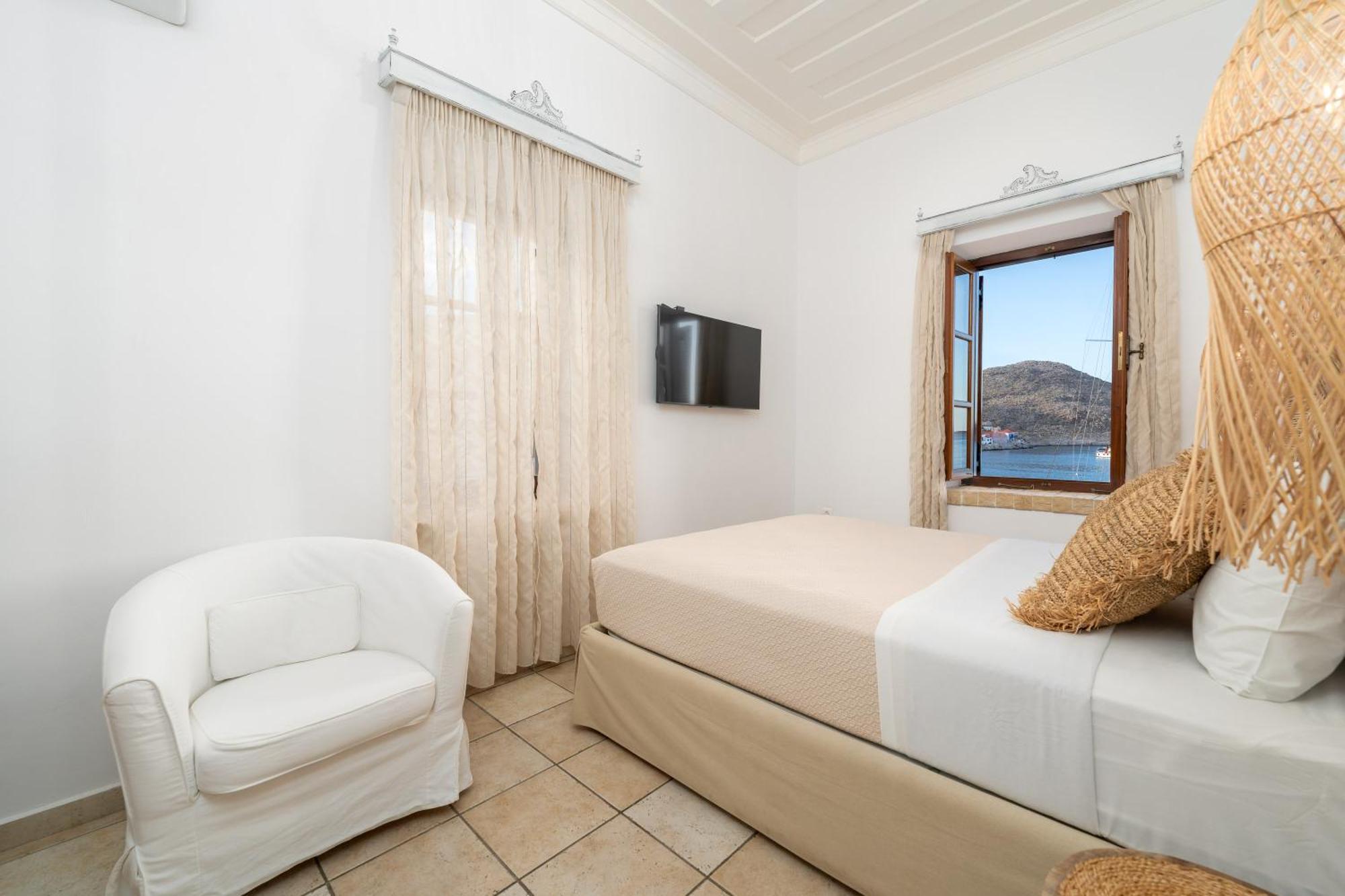 Villa Antonis Chalki Town Exterior photo