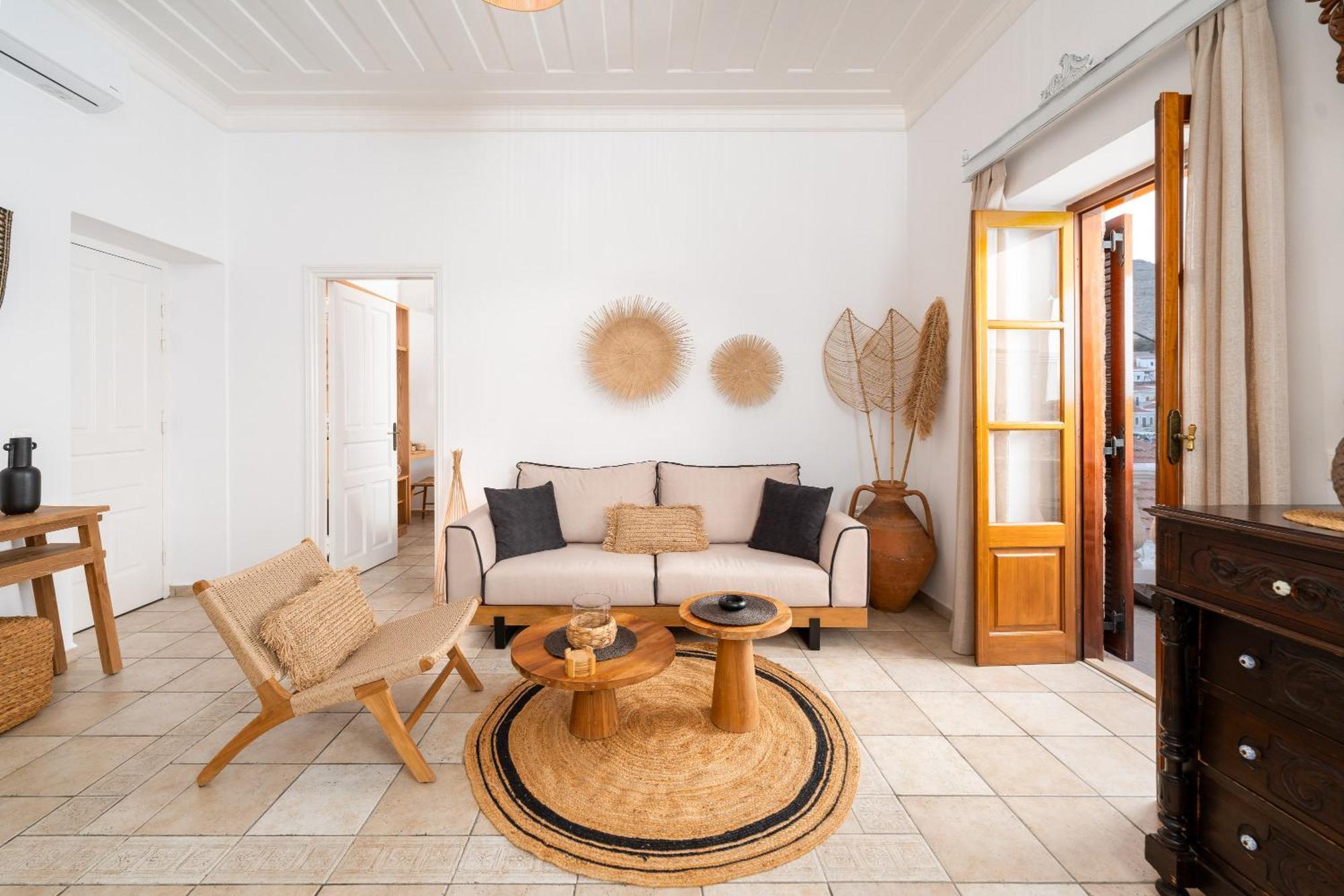 Villa Antonis Chalki Town Exterior photo