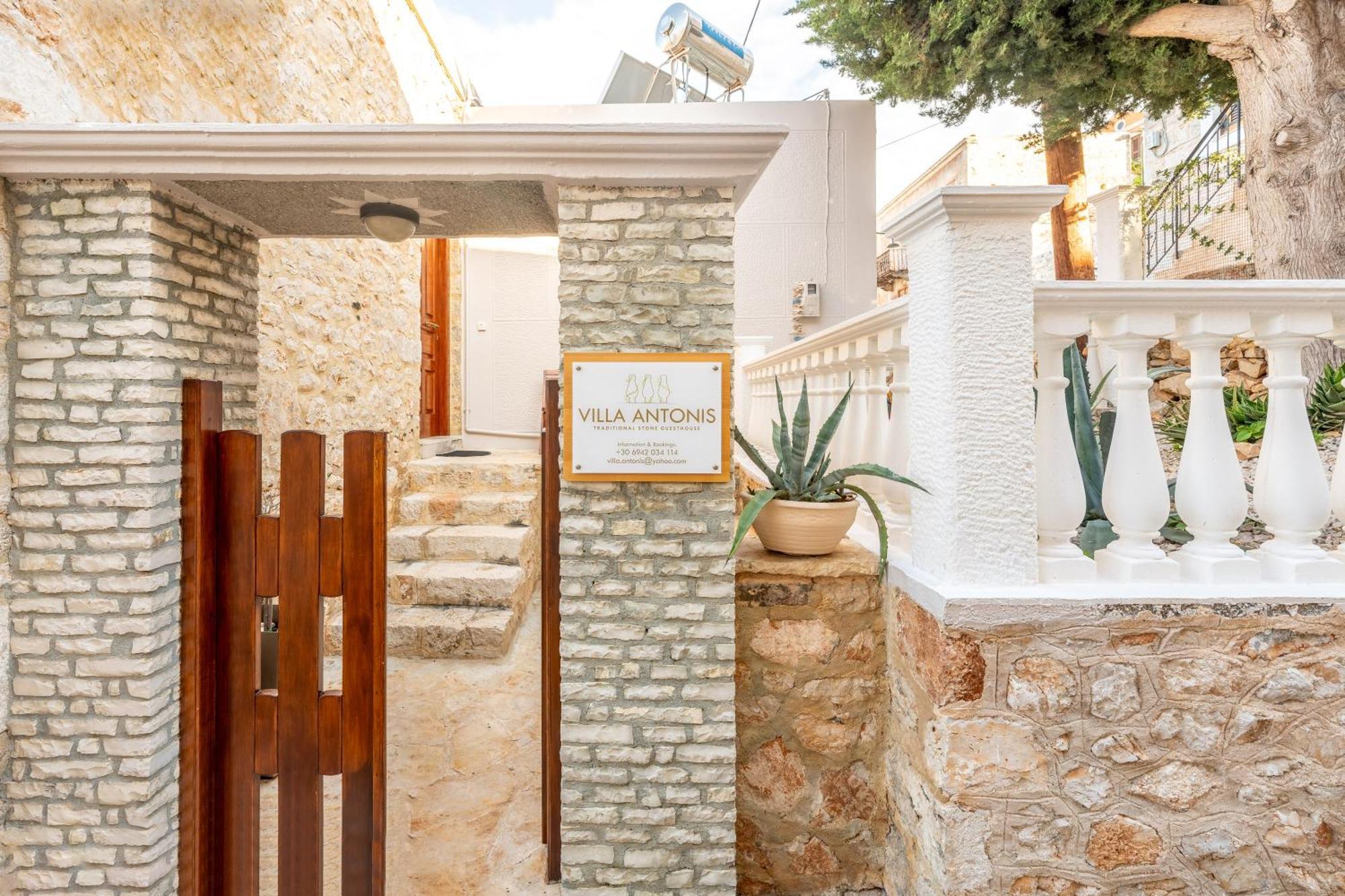 Villa Antonis Chalki Town Exterior photo